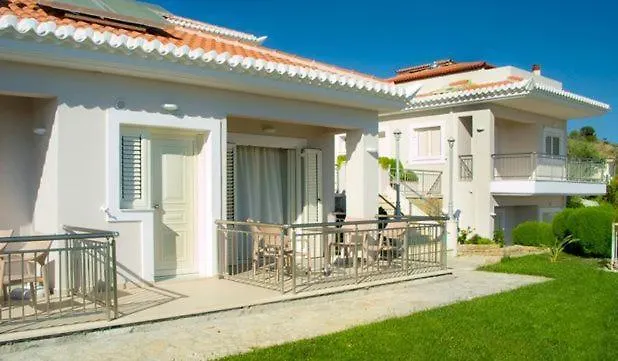 Vereniki * Finikounda